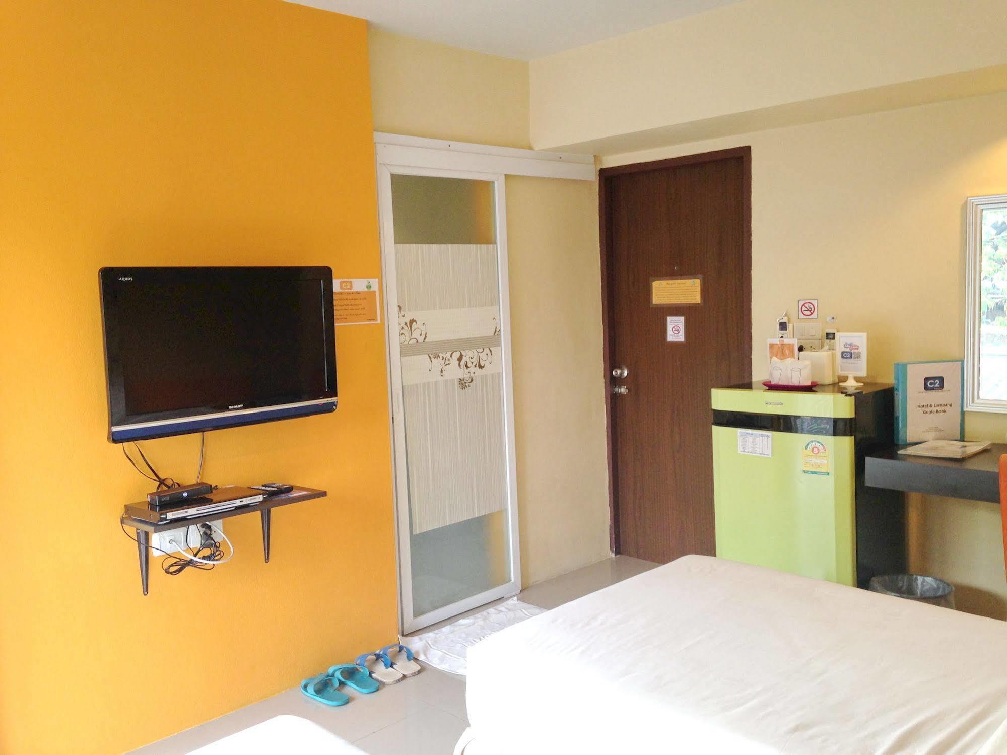 C2 Residence Lampang Exterior photo