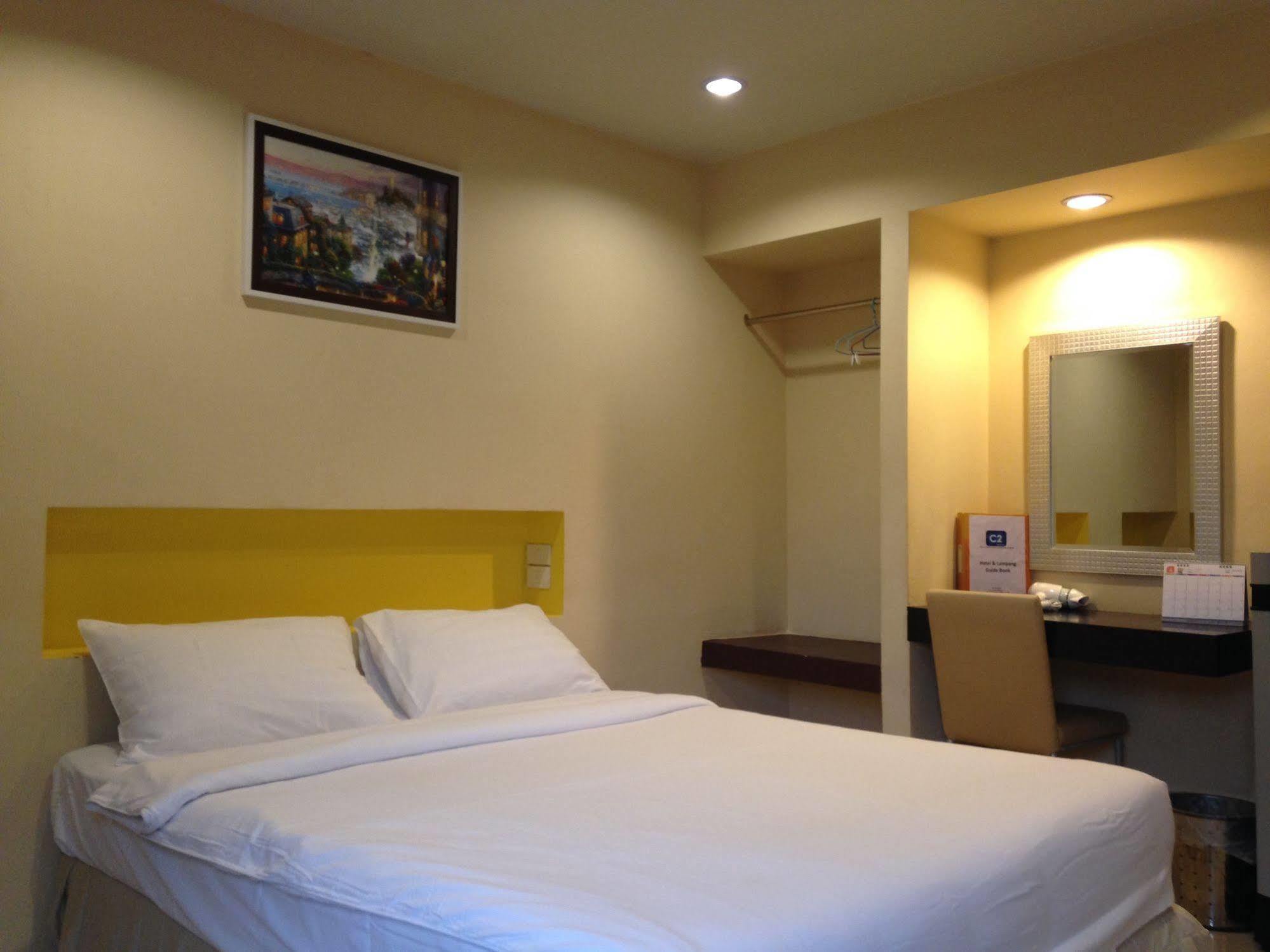 C2 Residence Lampang Exterior photo