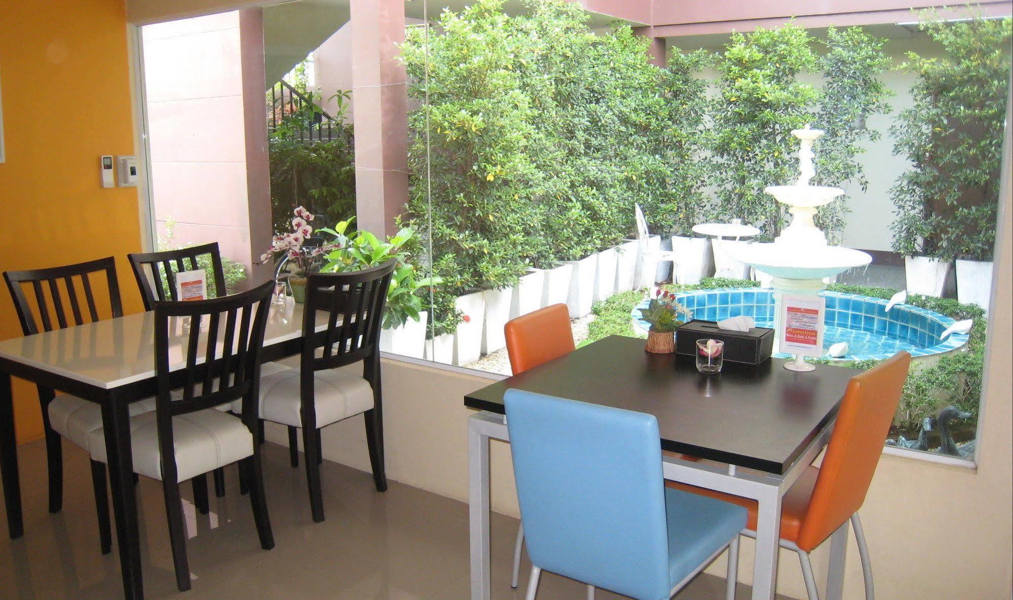 C2 Residence Lampang Exterior photo